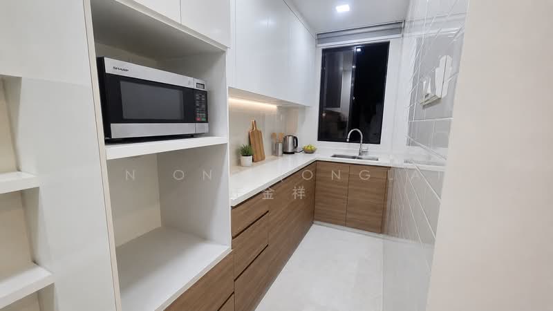 Freehold Semi-Detached at Bena Park | Upper Changi Road North | Toh Estate | Jalan Pernama, Jalan Pernama, 6 Bedrooms, 3,500 sqft, Semi-Detached House For Sale, by Jon Ong (Onglai) 王金祥, 500182006 - Kitchen - PropertyGuru.com.sg