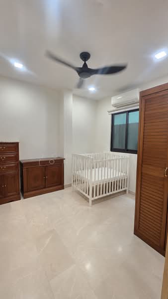 Freehold Semi-Detached at Bena Park | Upper Changi Road North | Toh Estate | Jalan Pernama, Jalan Pernama, 6 Bedrooms, 3,500 sqft, Semi-Detached House For Sale, by Jon Ong (Onglai) 王金祥, 500182006 - Bedroom - PropertyGuru.com.sg