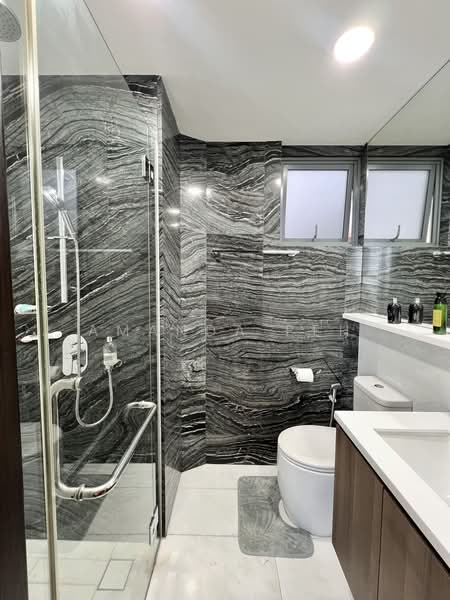 8M Residences, 8 Margate Road, 3 Bedrooms, 1,841 sqft, Condominium For Rent, by Amanda Peh, 500182017 - Master Bathroom - PropertyGuru.com.sg