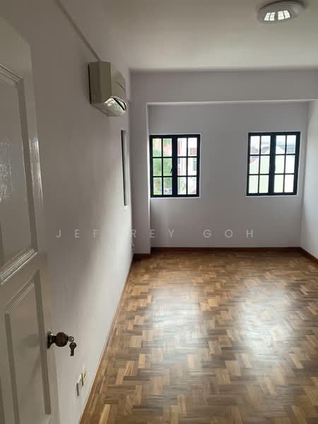 Lorong 105 Changi, Lorong 105 Changi, 5 Bedrooms, 3,000 sqft, Corner Terrace For Rent, by Jeffrey Goh, 500182023 - Interior - PropertyGuru.com.sg