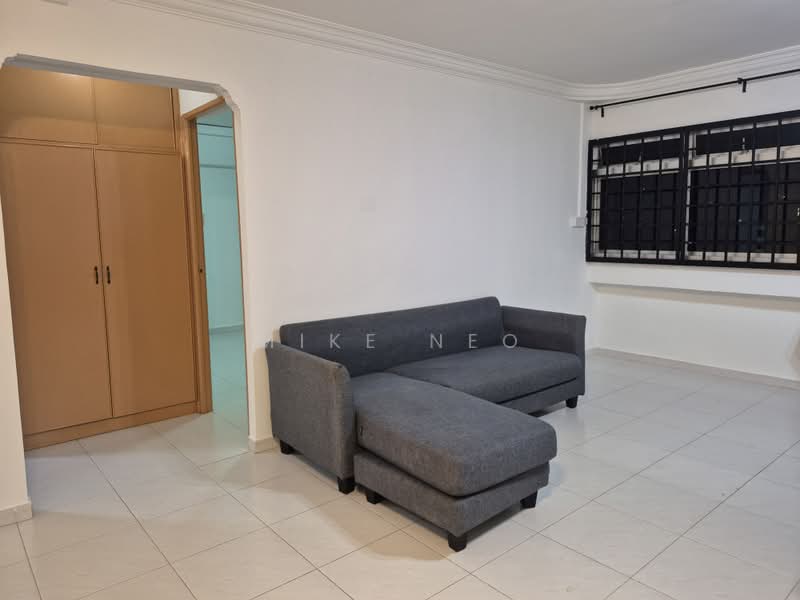 573 Pasir Ris Street 53, 573 Pasir Ris Street 53, 3 Bedrooms, 1,216 sqft, HDB Flat For Rent, by Mike Neo, 500182028 - Living Room - PropertyGuru.com.sg