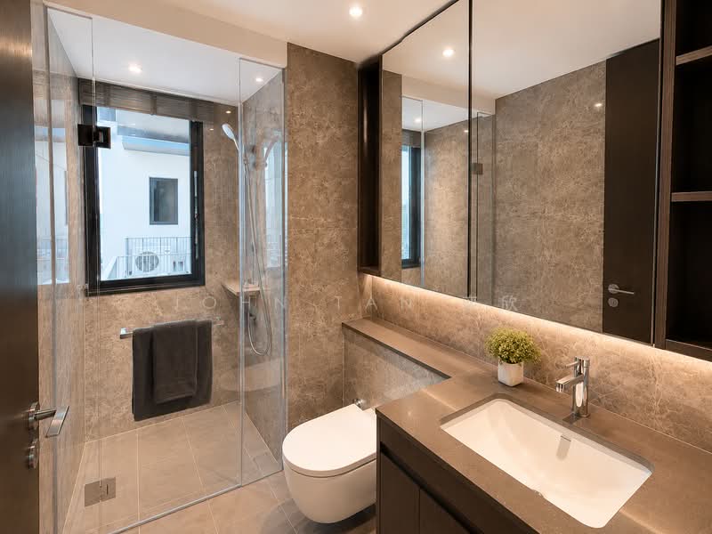 Tembusu Grand, 94 Jalan Tembusu, 5 Bedrooms, 2,691 sqft, Condominium For Sale, by John Tan 奕欣, 500182035 - Bathroom - PropertyGuru.com.sg
