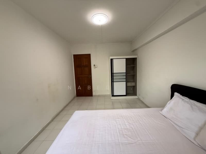 229 Tampines Street 23, 229 Tampines Street 23, 1 Bedroom, , HDB Flat For Rent, by Nabeel ., 500182036 - PropertyGuru.com.sg