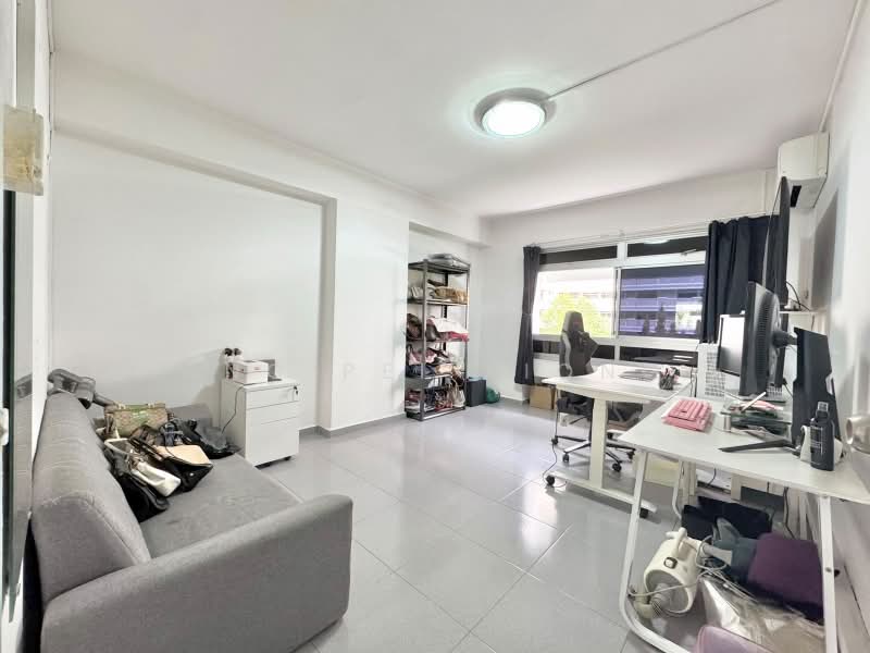 242 Pasir Ris Street 21, 242 Pasir Ris Street 21, 4 Bedrooms, 1,593 sqft, HDB Flat For Sale, by Ang Pei Xiong, 500182047 - Study - PropertyGuru.com.sg