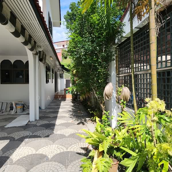 Watten Heights, Watten Heights, Hillcrest Rd, Watten Estate Rd, Watten Dr, 6 Bedrooms, 4,490 sqft, Semi-Detached House For Rent, by David Chia, 500182060 - Exterior - PropertyGuru.com.sg