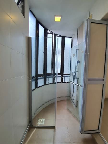 Pastoral View, 7 Bassein Road, 1 Bedroom, 614 sqft, Apartment For Rent, by Kenn Kwang Yu Xiang, 500182066 - Bathroom - PropertyGuru.com.sg