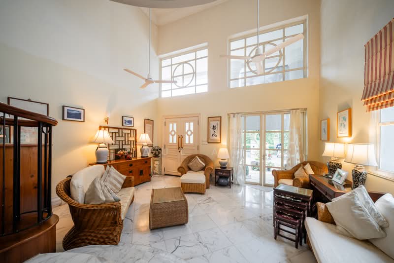 Holland Grove, 3 Holland Grove View, 5 Bedrooms, 4,000 sqft, Detached House For Sale, by Paul Ang, 500182072 - Living Room - PropertyGuru.com.sg