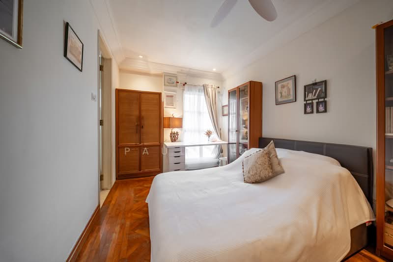Holland Grove, 3 Holland Grove View, 5 Bedrooms, 4,000 sqft, Detached House For Sale, by Paul Ang, 500182072 - Bedroom - PropertyGuru.com.sg