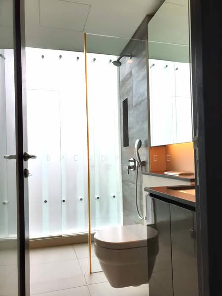 Oei Tiong Ham Park Residences, 29 Oei Tiong Ham Park, 4 Bedrooms, 4,822 sqft, Condominium For Rent, by Brenda Zee (徐黎倫), 500182081 - Bathroom - PropertyGuru.com.sg