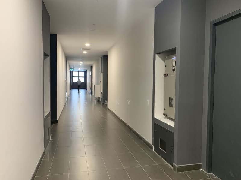 Nordcom I, 3D Gambas Crescent, 1,668 sqft, Light Industrial (B1) For Rent, by Sugiany Tan, 500182091 - Corridor - CommercialGuru.com.sg