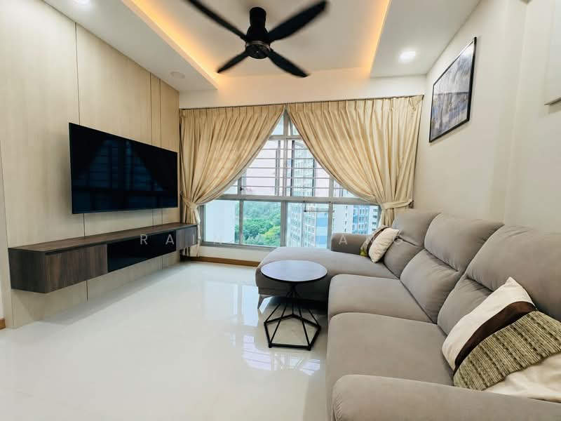 422B Northshore Drive, 422B Northshore Drive, 3 Bedrooms, 1,001 sqft, HDB Flat For Sale, by Raine Huang, 500182092 - Living Room - PropertyGuru.com.sg