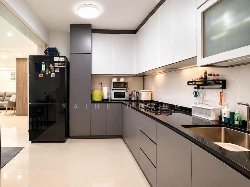 422B Northshore Drive, 422B Northshore Drive, 3 Bedrooms, 1,001 sqft, HDB Flat For Sale, by Raine Huang, 500182092 - Kitchen - PropertyGuru.com.sg