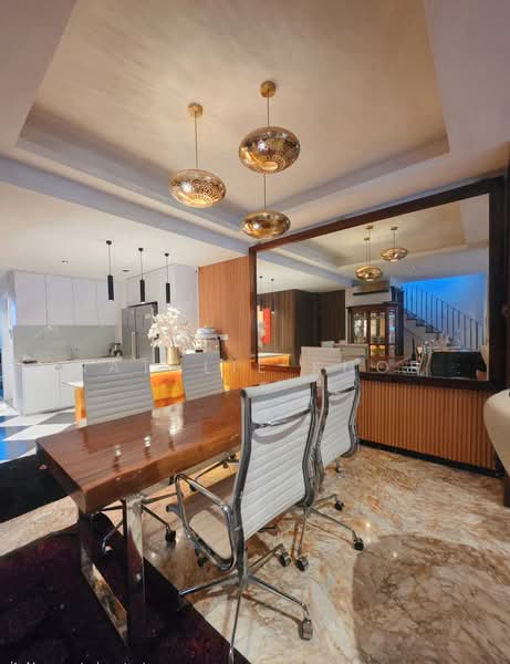 Kembangan Landed Corner Terrace D14, , 4 Bedrooms, 2,401 sqft, Corner Terrace For Sale, by Natalie Khor, 500182097 - Kitchen - PropertyGuru.com.sg