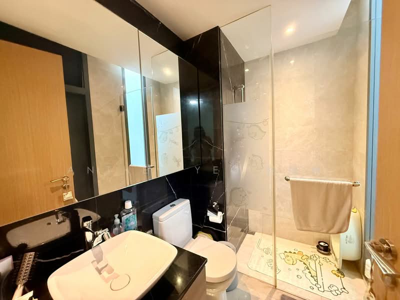 Belgravia Villas, 200 Ang Mo Kio Avenue 5, 5 Bedrooms, 3,584 sqft, Cluster House For Sale, by Anthea Yeo 杨丽娇, 500182102 - Bathroom - PropertyGuru.com.sg