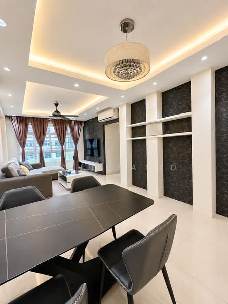 504C Yishun Street 51, 504C Yishun Street 51, 3 Bedrooms, 1,001 sqft, HDB Flat For Sale, by MOHD FARID, 500182105 - Living Room - PropertyGuru.com.sg