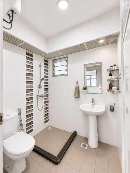 504C Yishun Street 51, 504C Yishun Street 51, 3 Bedrooms, 1,001 sqft, HDB Flat For Sale, by MOHD FARID, 500182105 - Bathroom - PropertyGuru.com.sg