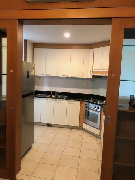 Lilydale, 550 Yishun Ave 6, 3 Bedrooms, 1,196 sqft, Condominium For Rent, by Ruth Ho, 500182109 - Kitchen - PropertyGuru.com.sg