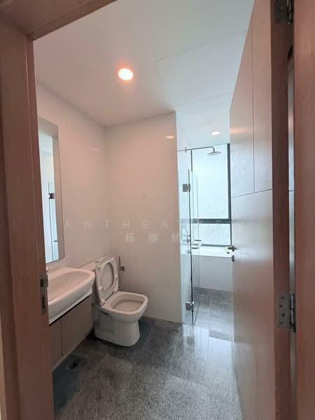 Illuminaire on Devonshire, 65 Devonshire Road, 2 Bedrooms, 635 sqft, Apartment For Rent, by Anthea Yeo 杨丽娇, 500182134 - Bathroom - PropertyGuru.com.sg