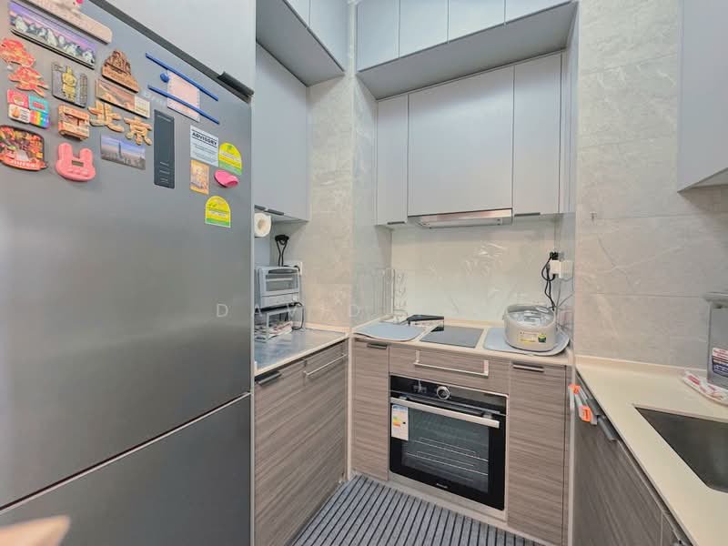 Stirling Residences, 21 Stirling Road, 2 Bedrooms, 635 sqft, Condominium For Sale, by David Neo, 500182135 - Kitchen - PropertyGuru.com.sg
