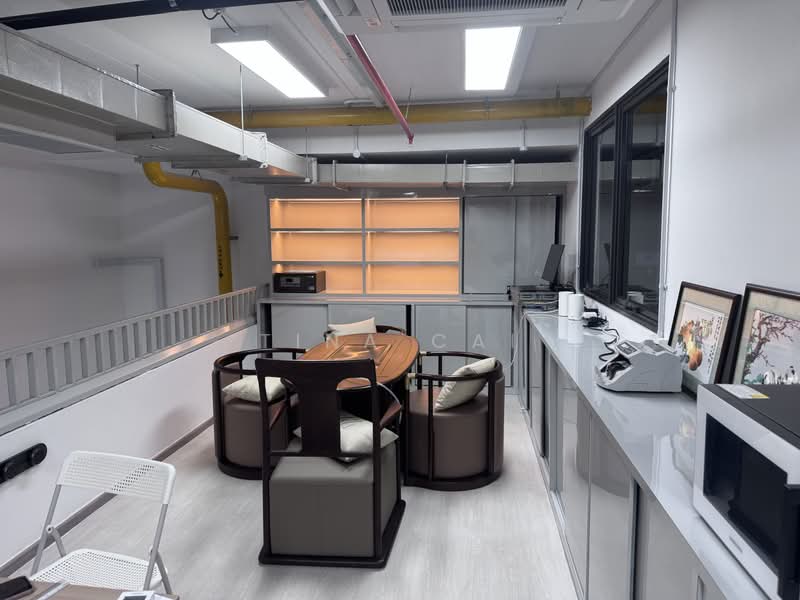 CT Foodnex, 2A-2B Mandai Estate, 3,928 sqft, Factory / Workshop (B2) For Rent, by Tina Cai, 500182151 - 2nd floor office - CommercialGuru.com.sg