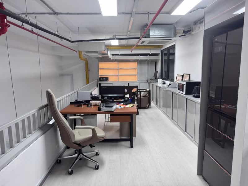 CT Foodnex, 2A-2B Mandai Estate, 3,928 sqft, Factory / Workshop (B2) For Rent, by Tina Cai, 500182151 - 2nd floor office - CommercialGuru.com.sg