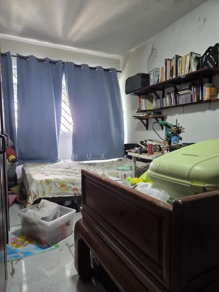 710 Ang Mo Kio Avenue 8, 710 Ang Mo Kio Avenue 8, 3 Bedrooms, 1,292 sqft, HDB Flat For Sale, by Chua Kim Yong (Kim), 500182157 - Bedroom - PropertyGuru.com.sg