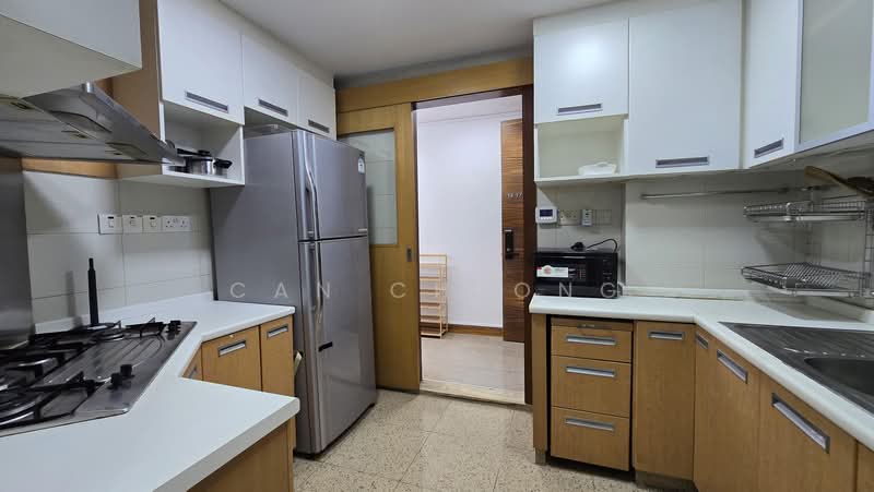 Blue Horizon, 25 West Coast Crescent, Room Rental, 150 sqft, Condominium For Rent, by Can Cheong, 500182173 - Kitchen - PropertyGuru.com.sg