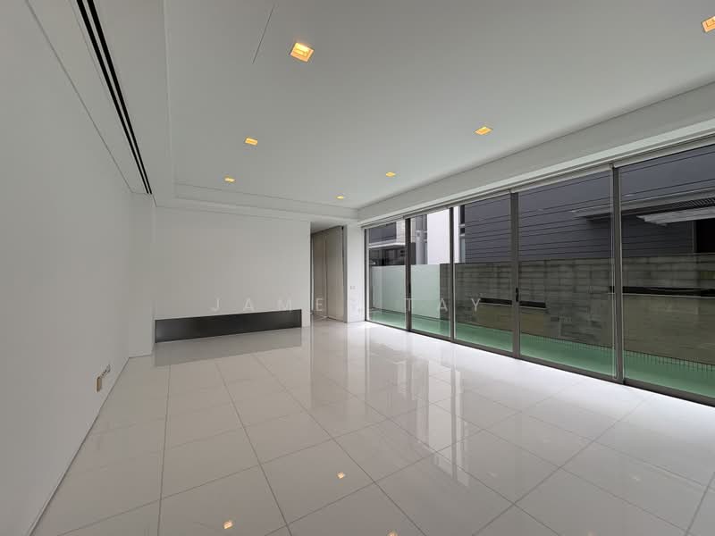 Beautiful Detached with Pool and 5 En-suites D10, , 5 Bedrooms, 7,400 sqft, Detached House For Rent, by James Tay, 500182184 - Living Room - PropertyGuru.com.sg