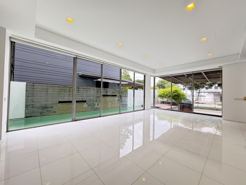 Beautiful Detached with Pool and 5 En-suites D10, , 5 Bedrooms, 7,400 sqft, Detached House For Rent, by James Tay, 500182184 - Living Room - PropertyGuru.com.sg