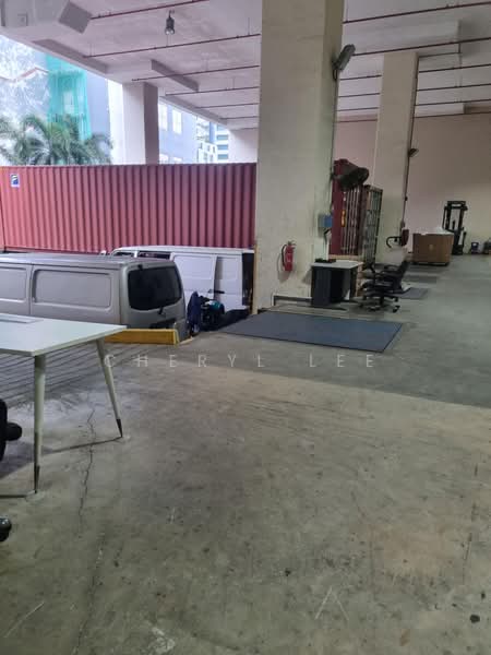 Changi High 9m ceiling Ramp Up 9米高屋顶卡车可门前卸货近机场, , 40,000 sqft, Warehouse For Rent, by Cheryl Lee, 500182185 - Exterior - CommercialGuru.com.sg