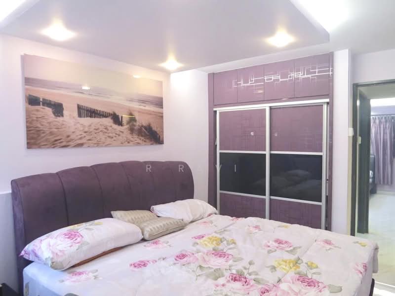 309 Clementi Avenue 4, 309 Clementi Avenue 4, 2 Bedrooms, 721 sqft, HDB Flat For Sale, by R Ravi, 500182198 - Bedroom - PropertyGuru.com.sg