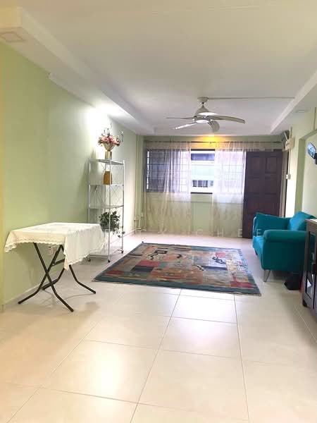 297 Tampines Street 22, 297 Tampines Street 22, 3 Bedrooms, 1,130 sqft, HDB Flat For Sale, by Patrick Chee, 500182199 - Living Room - PropertyGuru.com.sg