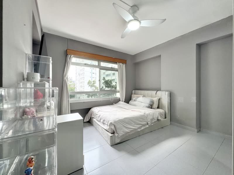 242 Pasir Ris Street 21, 242 Pasir Ris Street 21, 4 Bedrooms, 1,593 sqft, HDB Flat For Sale, by Lilian Huang 黄丽莲, 500182208 - Common Bedroom 1 - PropertyGuru.com.sg