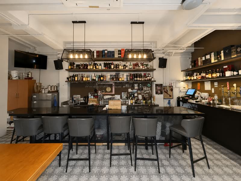 Mosque Street, , 1,350 sqft, Food & Beverage For Rent, by Joey Tan, 500182216 - Interior - CommercialGuru.com.sg