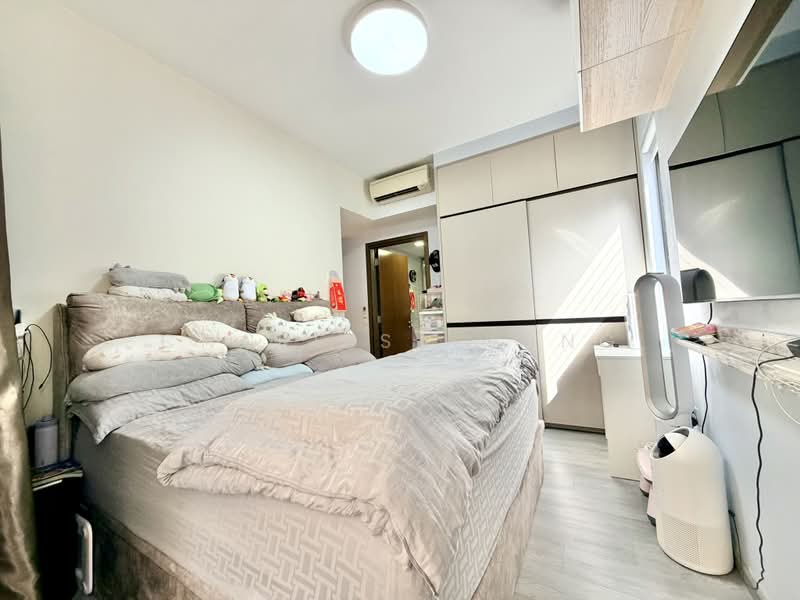 Riverbank at Fernvale, Sengkang West Way/Fernvale, 3 Bedrooms, 1,055 sqft, Condominium For Sale, by Charissa Yong, 500182220 - Bedroom - PropertyGuru.com.sg