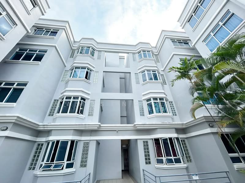 Park Court, 9 Lorong 101 Changi, 3 Bedrooms, 946 sqft, Condominium For Sale, by Yam Seng Tan, 500182222 - Exterior - PropertyGuru.com.sg