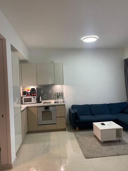 V on Shenton, 5 Shenton Way, 2 Bedrooms, 1,152 sqft, Condominium For Sale, by Kayden Chong, 500182238 - Kitchen - PropertyGuru.com.sg