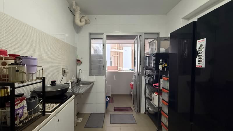 363A Sembawang Crescent, 363A Sembawang Crescent, 3 Bedrooms, 1,001 sqft, HDB Flat For Sale, by Danial Arif, 500182241 - Kitchen - PropertyGuru.com.sg