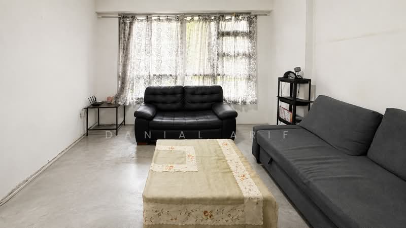 363A Sembawang Crescent, 363A Sembawang Crescent, 3 Bedrooms, 1,001 sqft, HDB Flat For Sale, by Danial Arif, 500182241 - Living Room - PropertyGuru.com.sg