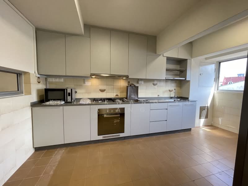 Chancery Court, 36E Dunearn Road, 3 Bedrooms, 2,034 sqft, Condominium For Rent, by Kenn Kwang Yu Xiang, 500182267 - Kitchen - PropertyGuru.com.sg