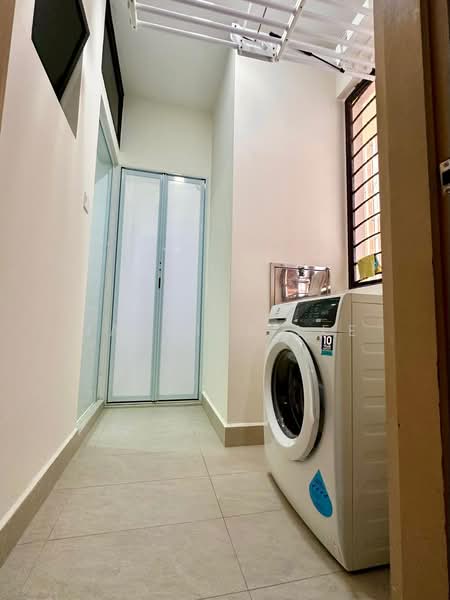 Heritage View, 8 Dover Rise, 3 Bedrooms, 1,195 sqft, Condominium For Rent, by Jasmine Lee, 500182276 - Interior - PropertyGuru.com.sg