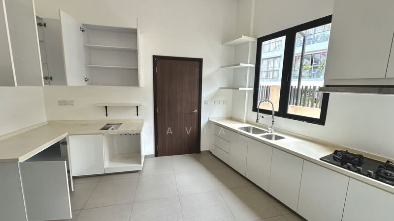 Sembawang Springs Estate, Jalan Salang, 4 Bedrooms, 3,028 sqft, Semi-Detached House For Rent, by Octavian ., 500182282 - Kitchen - PropertyGuru.com.sg