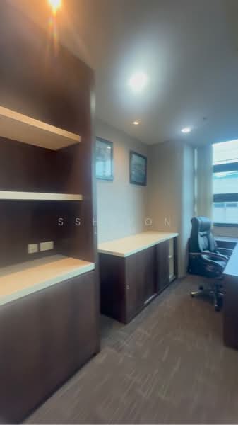 E-Centre @ Redhill, 3791 Jalan Bukit Merah, 2,120 sqft, Light Industrial (B1) For Rent, by Ssharon Loh, 500182288 - CommercialGuru.com.sg