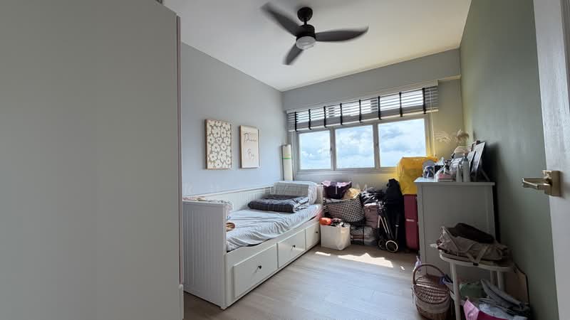 57 Teban Gardens Road, 57 Teban Gardens Road, 3 Bedrooms, 990 sqft, HDB Flat For Sale, by Ruth Lim, 500182292 - Bedroom - PropertyGuru.com.sg