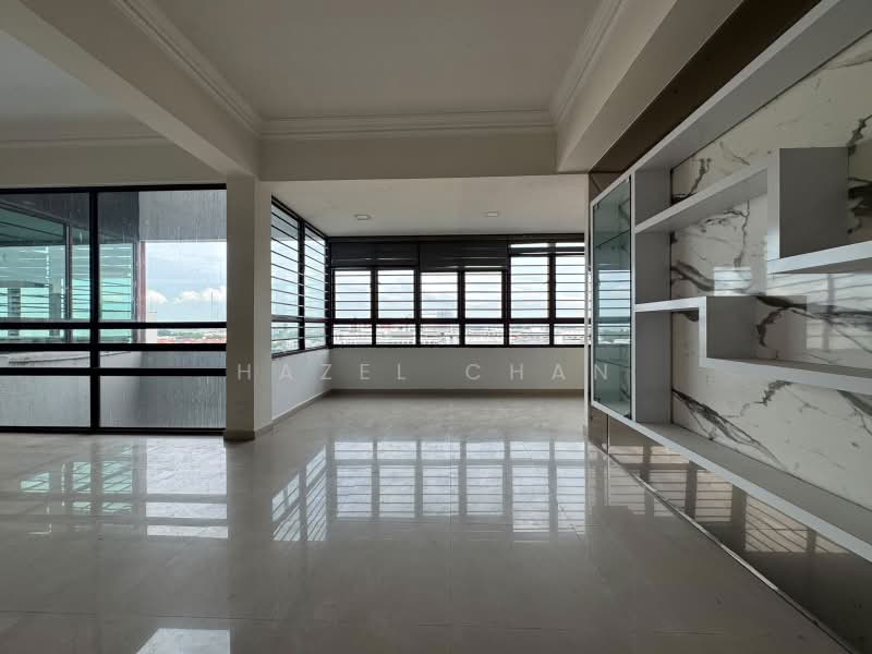 Penthouse 7 bed, above 6,000sqft, near MRT, Sea View, , 7 Bedrooms, 6,210 sqft, Condominium For Sale, by Hazel Chan, 500182298 - Living Room - PropertyGuru.com.sg