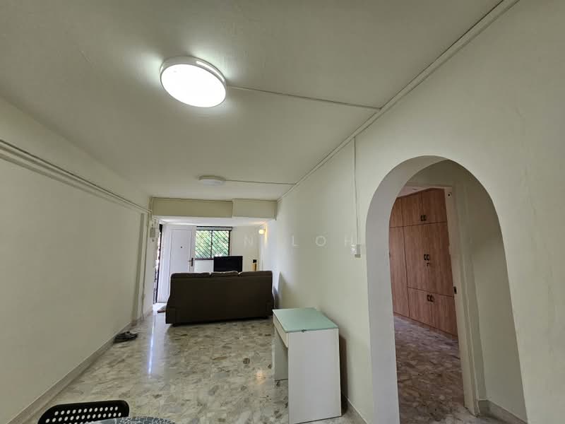 526 Bedok North Street 3, 526 Bedok North Street 3, 2 Bedrooms, 883 sqft, HDB Flat For Sale, by Ken Loh, 500182302 - Living Room - PropertyGuru.com.sg