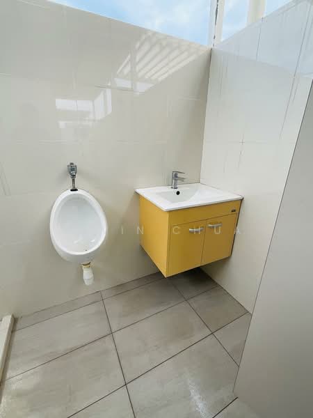 Treasures @ G20, 35 Lorong 20 Geylang, 1 Bedroom, 947 sqft, Condominium For Rent, by Alvin Chua, 500182303 - Bathroom - PropertyGuru.com.sg
