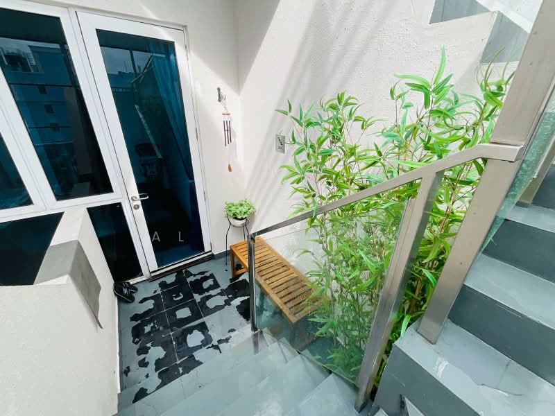 Treasures @ G20, 35 Lorong 20 Geylang, 1 Bedroom, 947 sqft, Condominium For Rent, by Alvin Chua, 500182303 - Entrance - PropertyGuru.com.sg