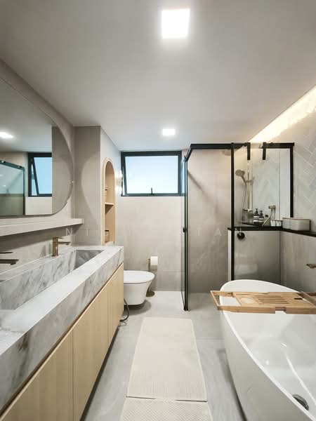 Like New! Mezzanine! Double Volume Ceiling!, Swan Lake / Norma Terrace /Bangsawan / Ernani, 5 Bedrooms, 4,500 sqft, Terraced House For Sale, by Nicole Tan, 500182306 - Bathroom - PropertyGuru.com.sg