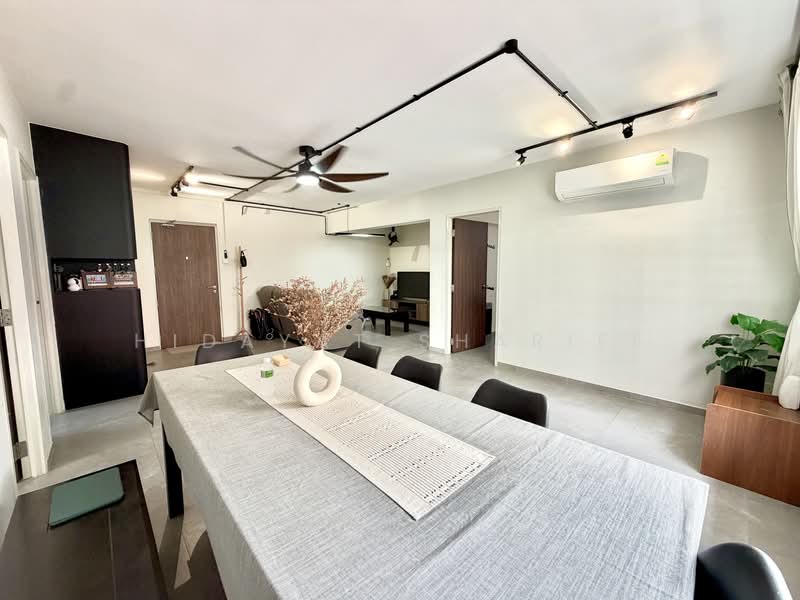 290 Choa Chu Kang Avenue 3, 290 Choa Chu Kang Avenue 3, 3 Bedrooms, 1,109 sqft, HDB Flat For Sale, by Hidayat Shariff, 500182316 - Dining Room - PropertyGuru.com.sg